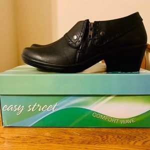 Easy Street Ankle Boots